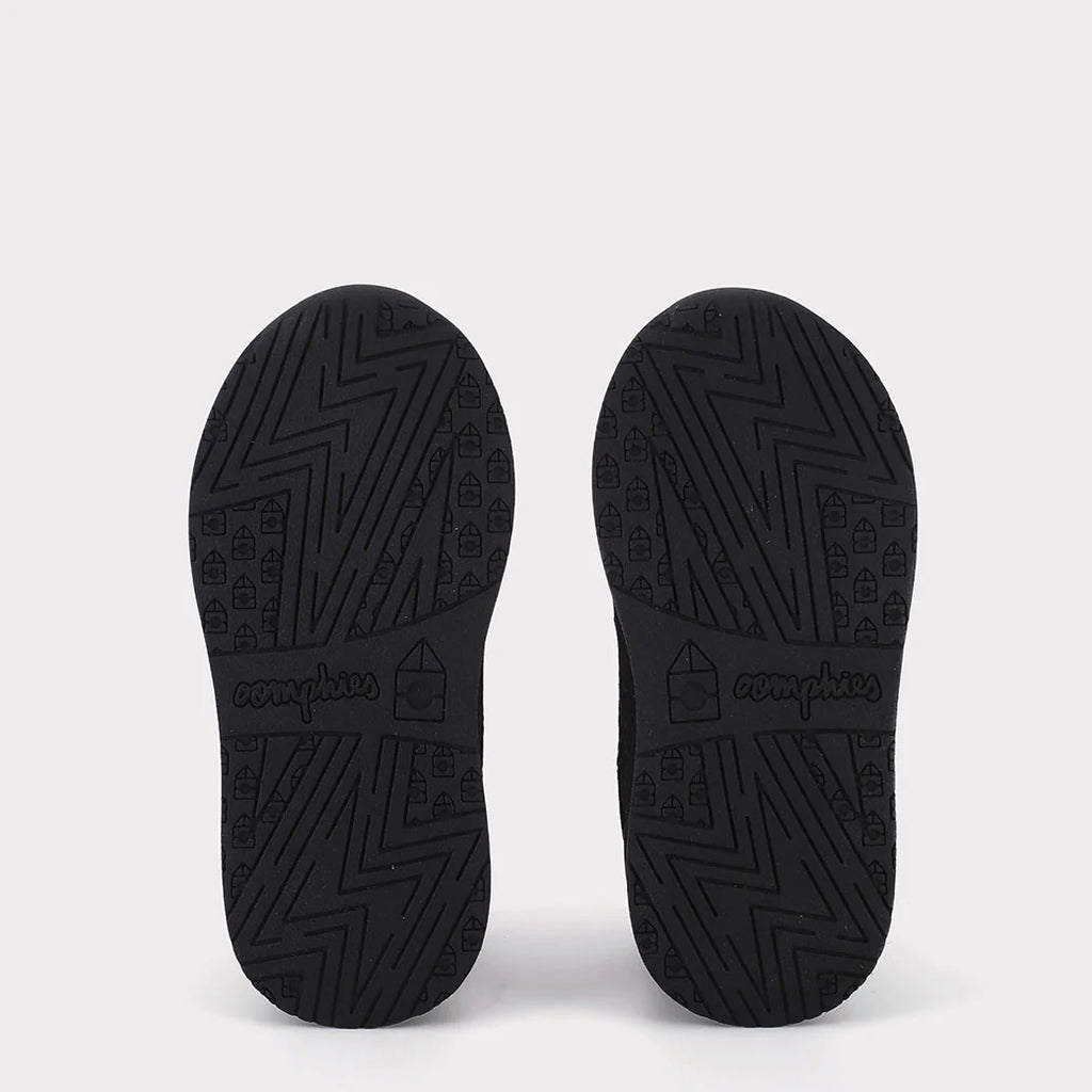 Wynn Unisex Hook & Loop Sneaker