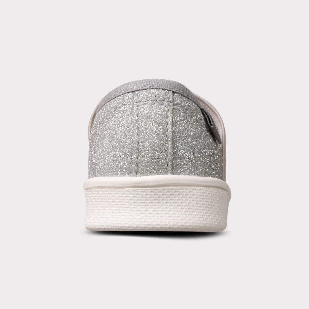 Quinn Girls Crib Slip-On Shoe