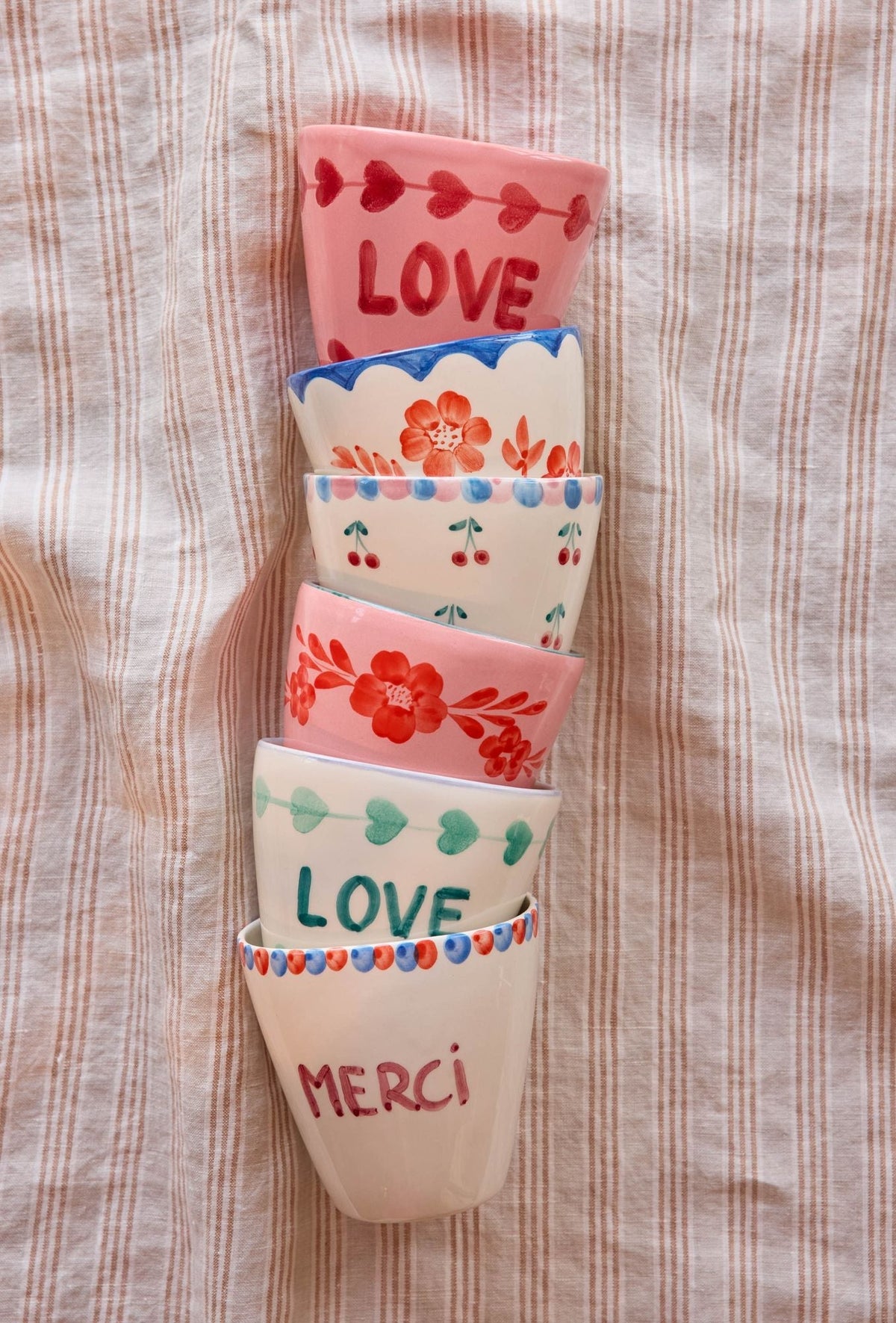 Ceramic Oval Cup with Hand Painted Merci - 10.1 oz