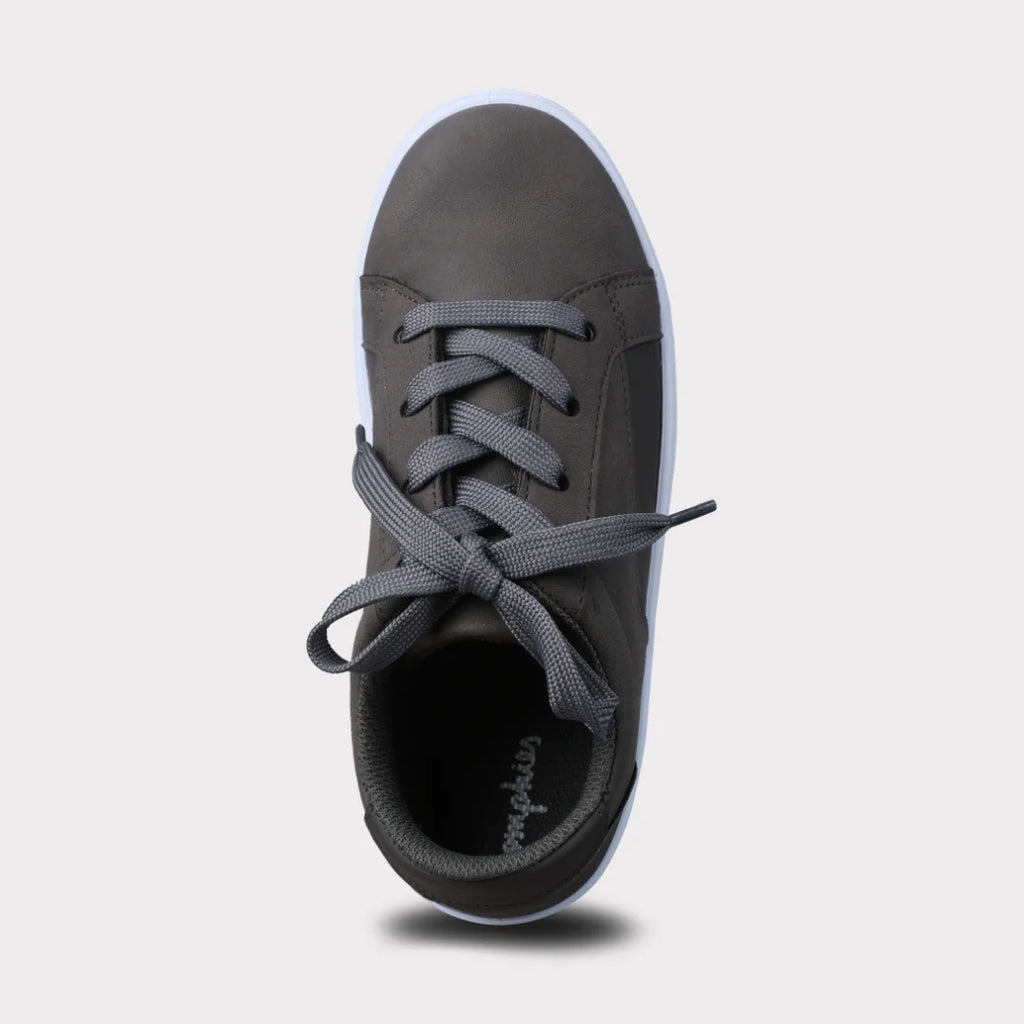 Leo Youth Lace-Up Sneaker