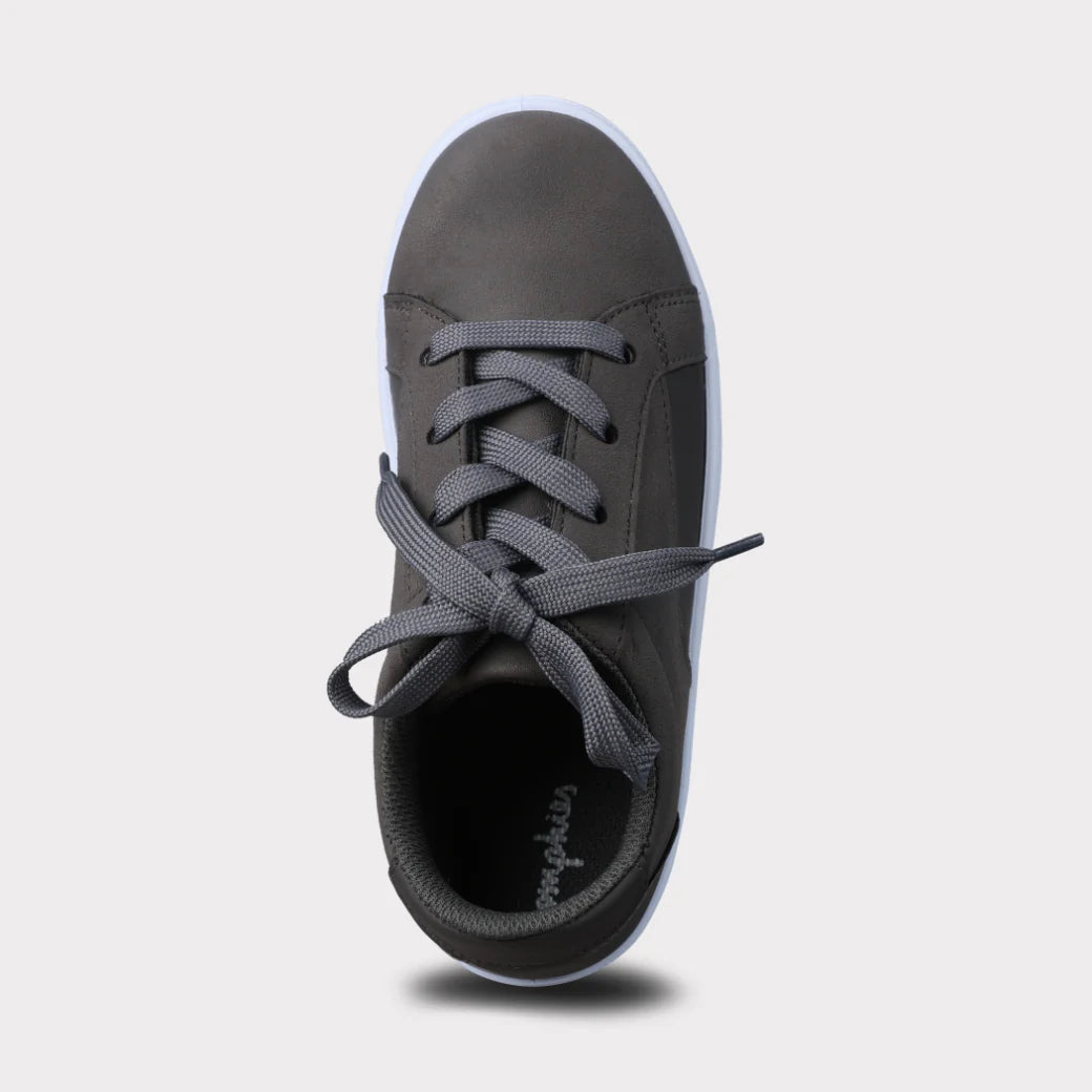 Leo Youth Lace-Up Sneaker