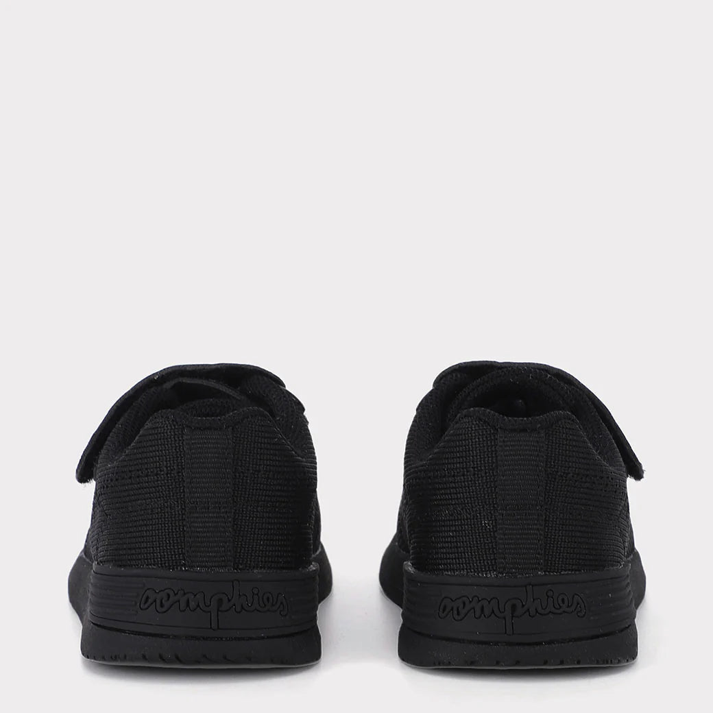 Wynn Unisex Hook & Loop Sneaker