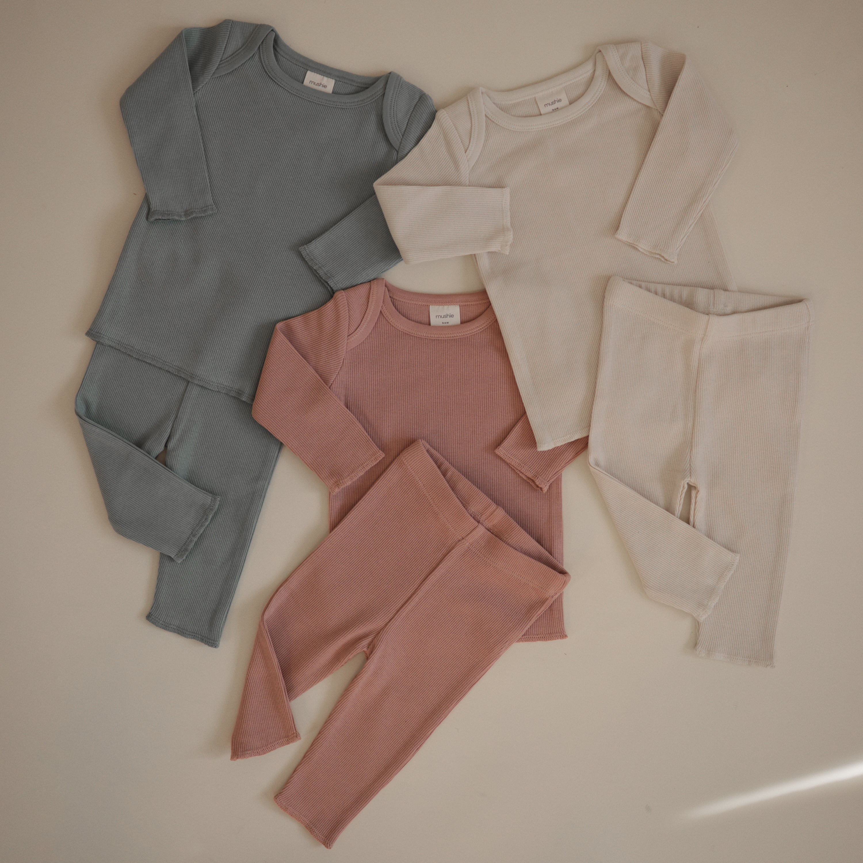 Two Piece Set