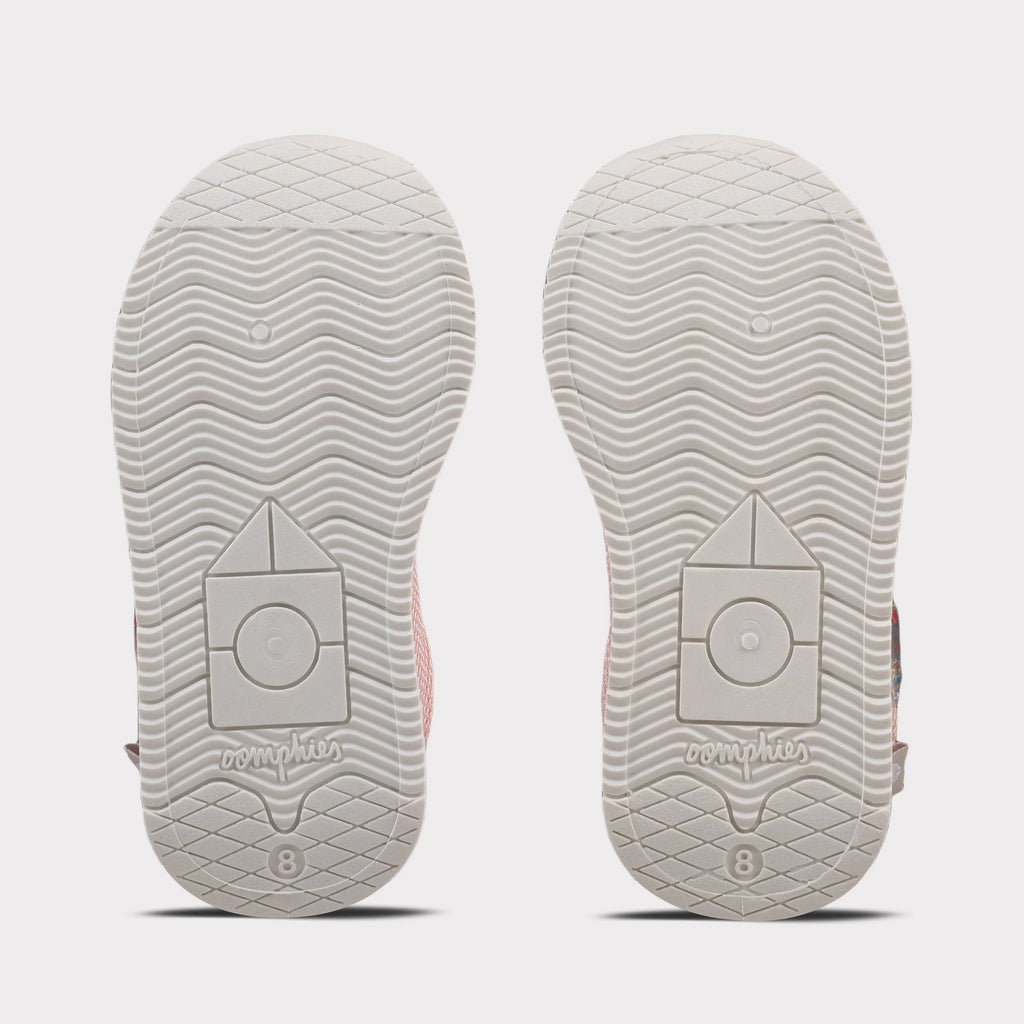 Wilma Girls Slip-On Sneaker
