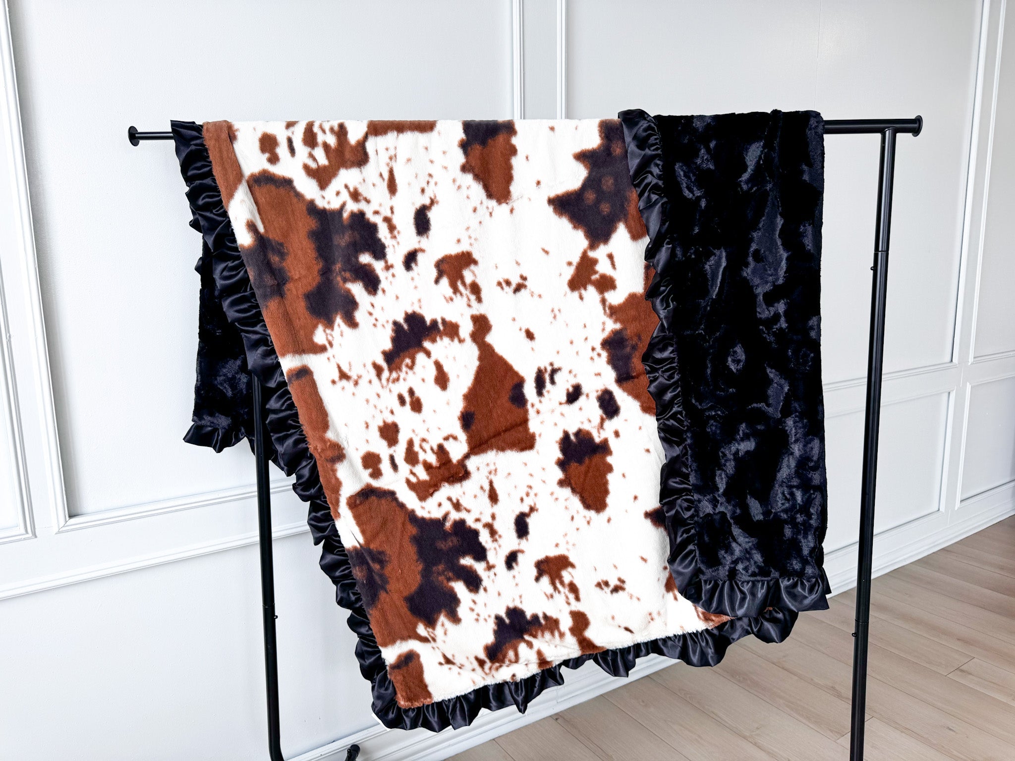 Adult Luxe Ruffle Blanket | Cozy Cowgirl