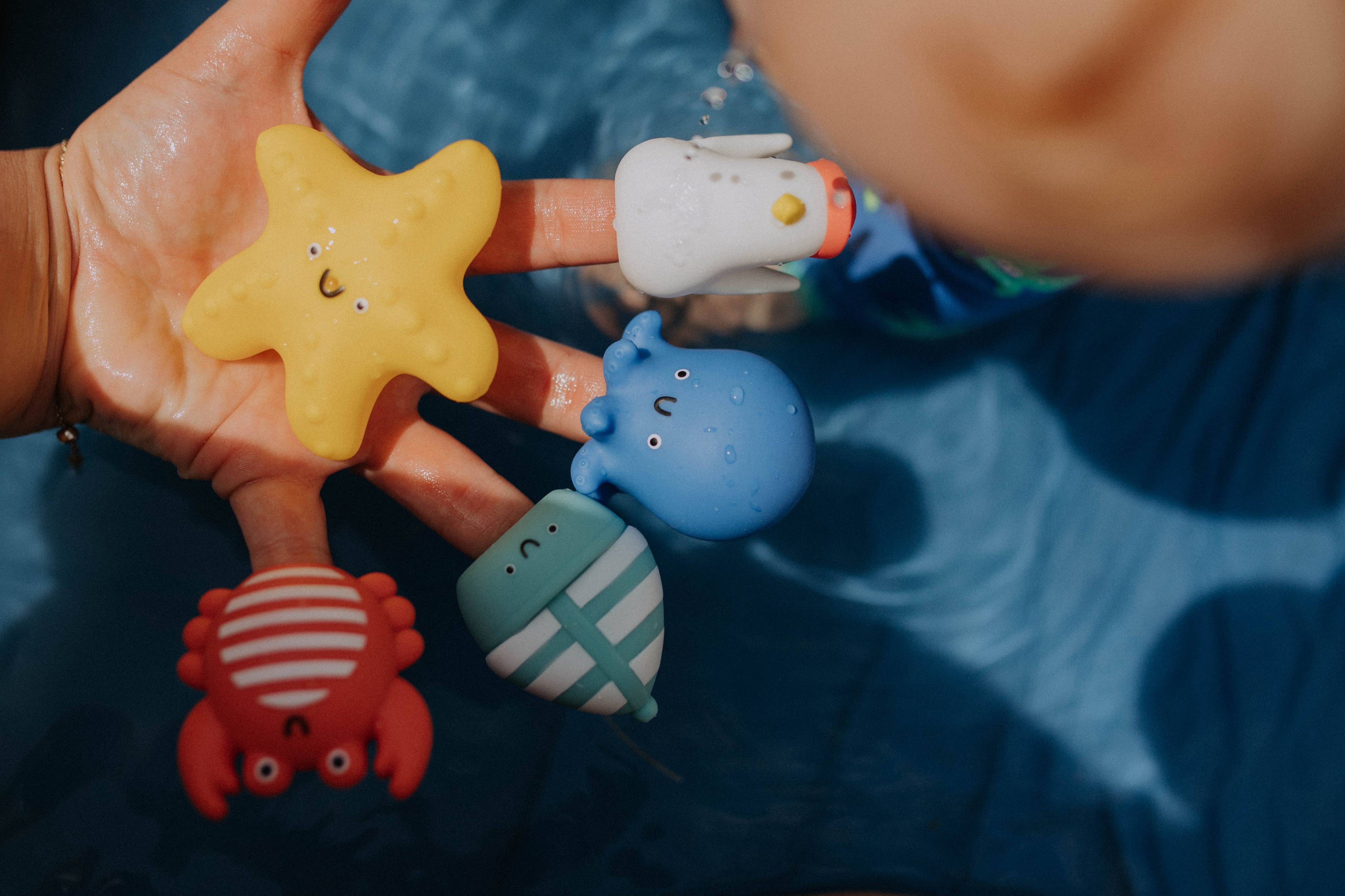 *NEW*Nautical Itzy Bitzy Puppets™ - Bath + Storytelling Toys
