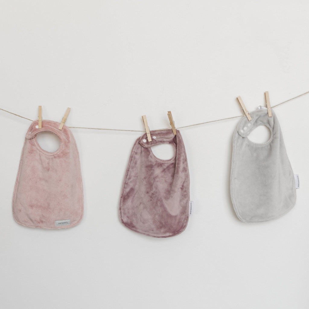 MINKY BIBS 3-PACK
